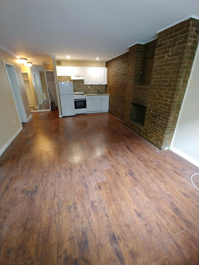 Primary Photo - 49 West 85th Street