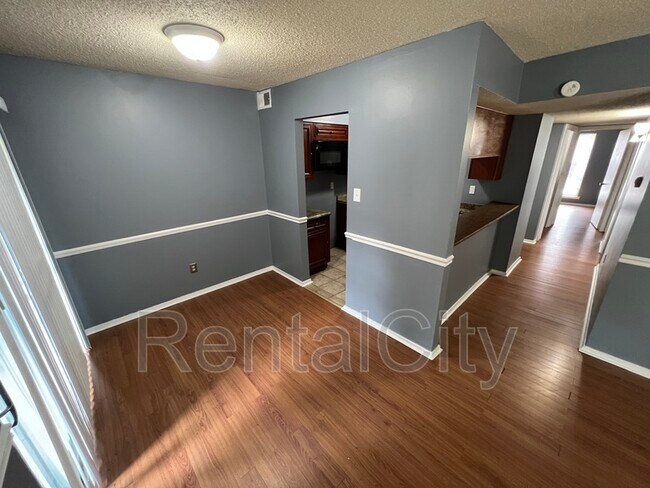 Building Photo - 2835 Los Gatos Ct