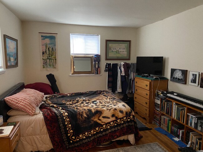 Foto del edificio - 3210 Ellwood Ave