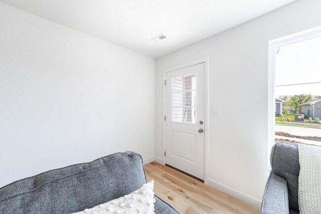 Foto del edificio - 2616 Frazier Lp