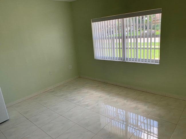 Foto del edificio - 13377 SW 43rd Ln