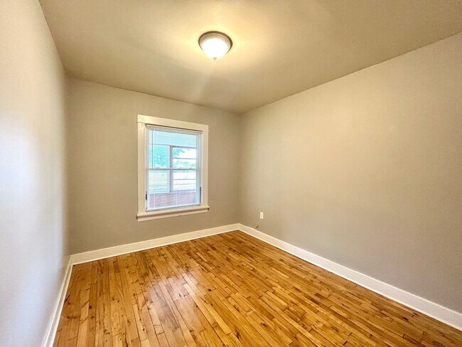 Foto del edificio - Two Bedroom Home in Muskegon