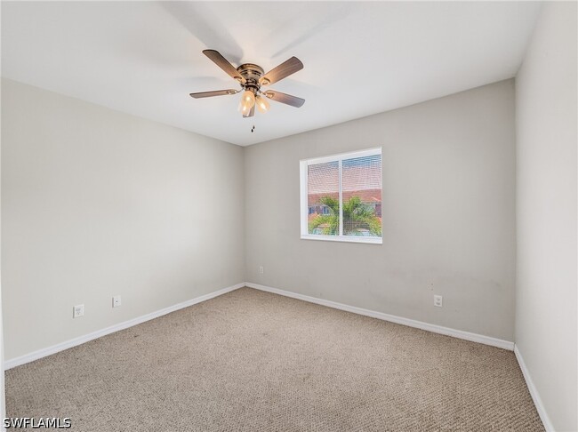 Foto del edificio - 9706 Roundstone Cir