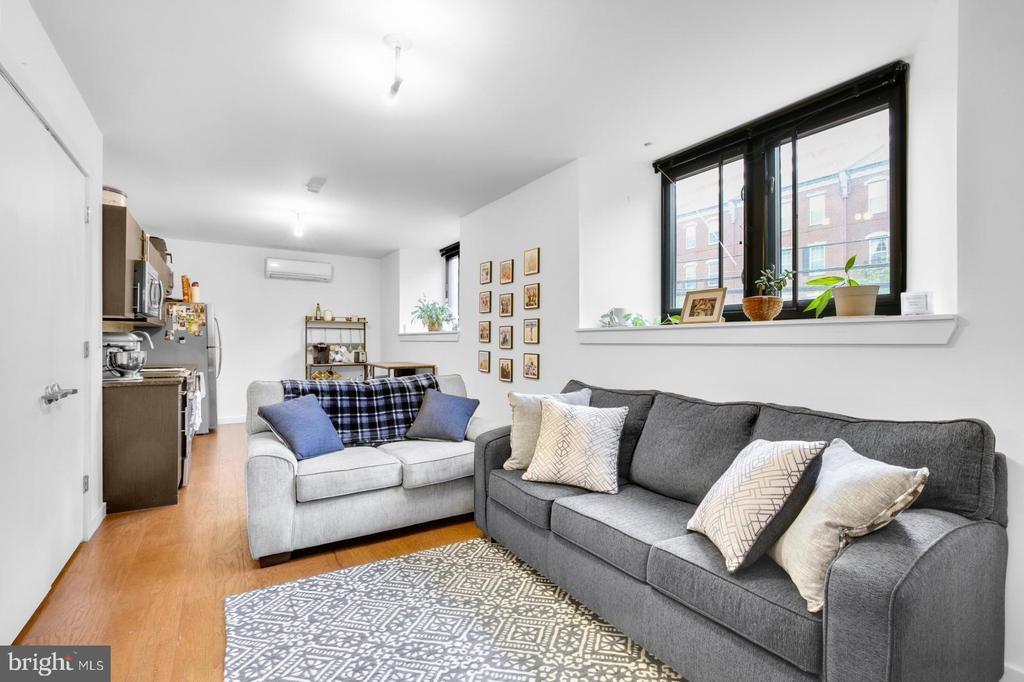 Foto principal - 2321 Fitzwater St