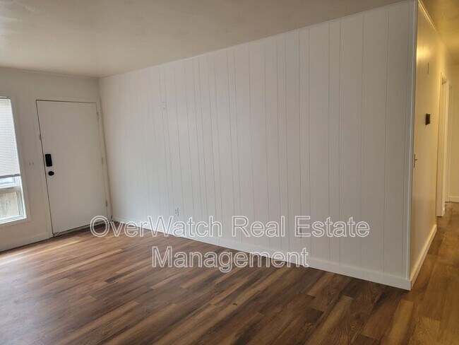 Foto del edificio - 3925 E 9th Ave