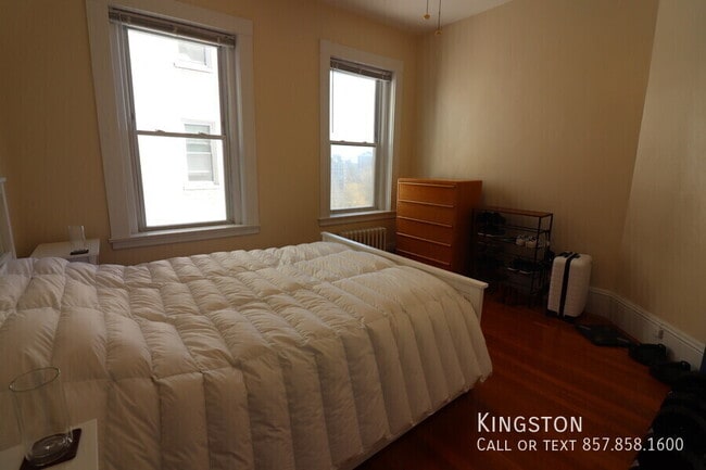 Photo - 1475 Beacon St Apartment