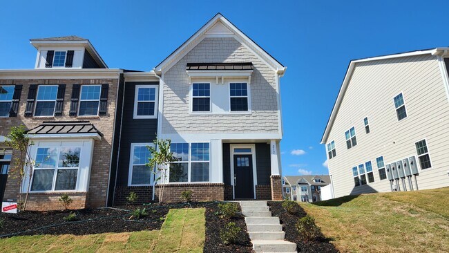 Foto del edificio - Greer - GORGEOUS New Construction 4 BR/3 B...