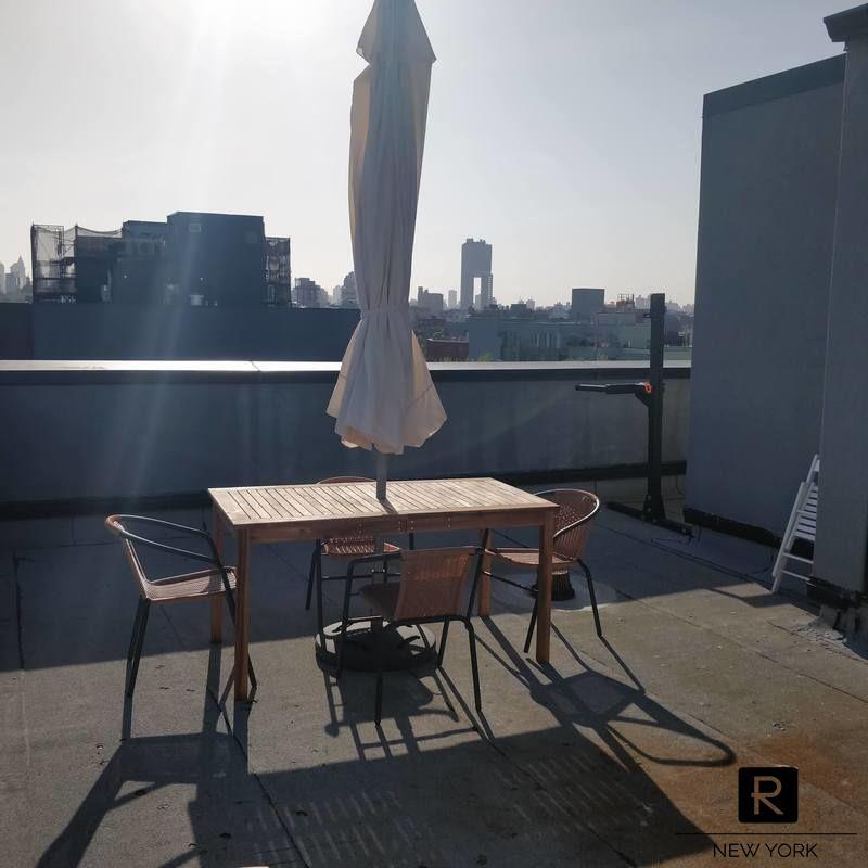 Foto principal - 555 Grand Street