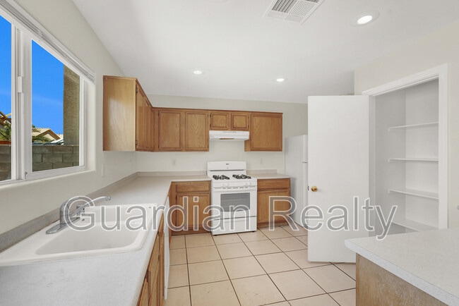 Building Photo - 2022 Peacemaker Rd