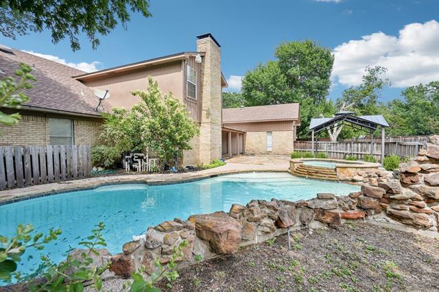 Building Photo - 4016 Willow Ridge Dr
