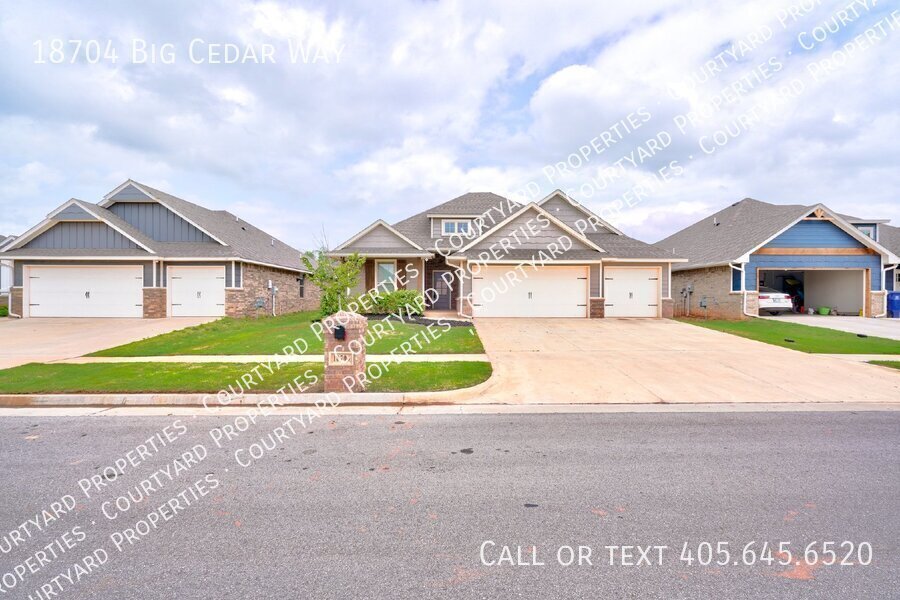 Primary Photo - 18704 Big Cedar Way