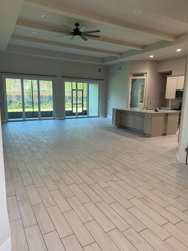 Building Photo - 2972 Edington Dr