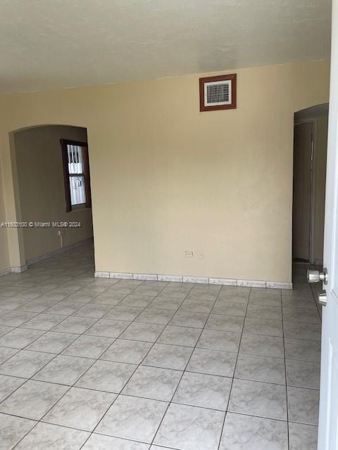 Foto del edificio - 991 E 21st St