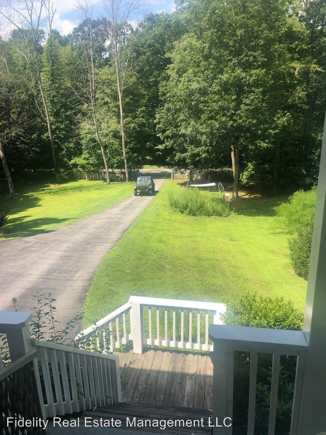 Building Photo - 4 br, 2.5 bath House - 76 Timber Ridge Road