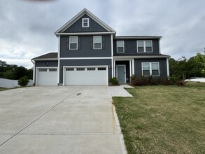 Building Photo - 193 Wheatfield Dr