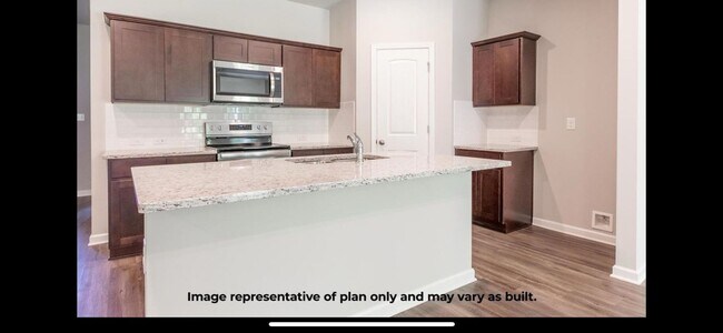 Foto del edificio - Spacious 4BR House in Slidell