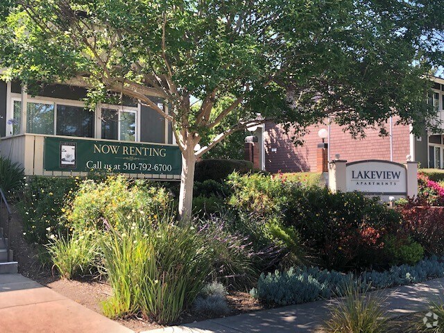 Sundale Apartments North