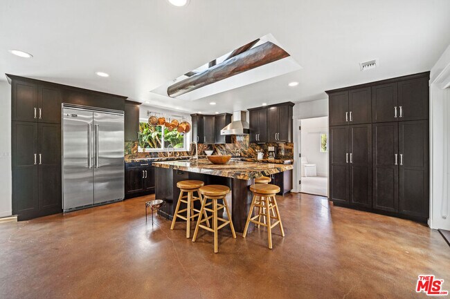 Foto del edificio - 6522 Wildlife Rd