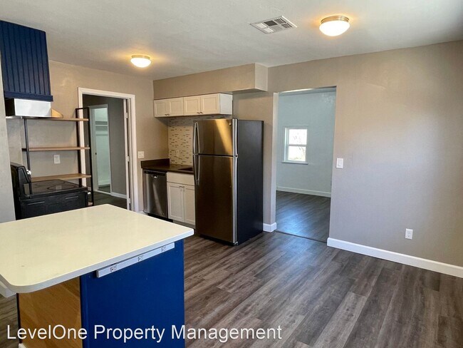 Building Photo - 2 br, 1 bath House - 2319 NW 18th Street