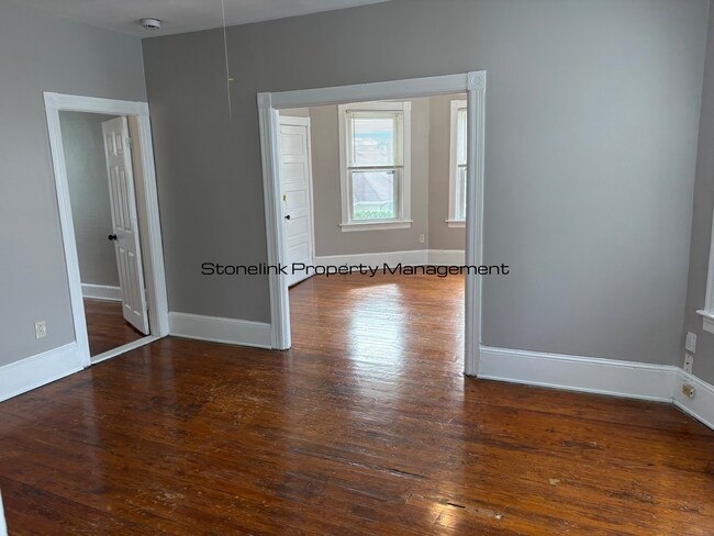 Foto del edificio - 77 Waltham St