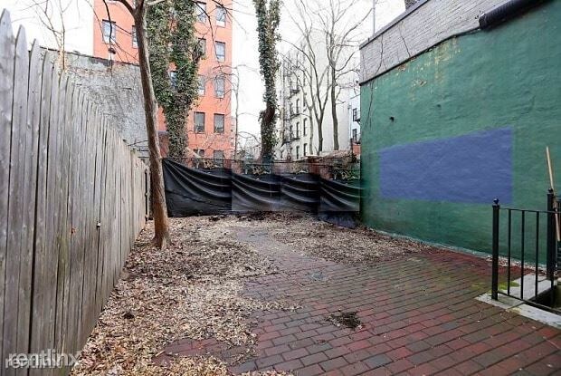 Foto del edificio - 545 E 12th St