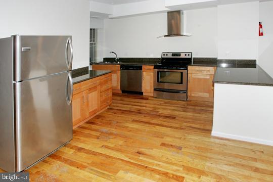 Building Photo - 34 Rhode Island Ave NE