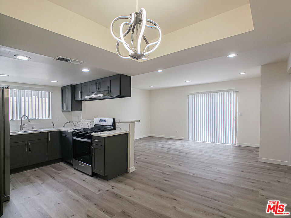 17200 Roscoe Blvd, Los Angeles, CA 91325 House Rental in Los Angeles