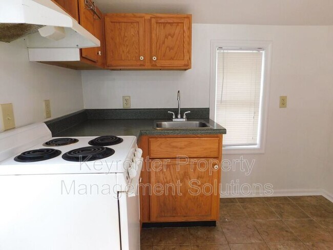 Foto del edificio - 404 Cherry Ave