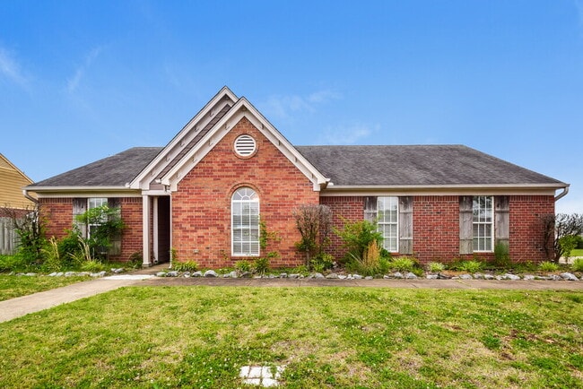 Building Photo - 4255 Man of War Dr