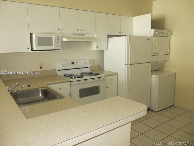 Foto del edificio - 5091 NW 7th St