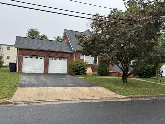 Photo - 1547 Lenox Pl House