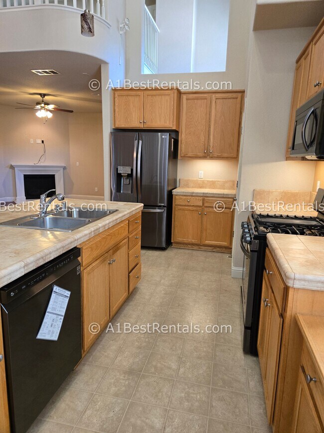 Foto del edificio - 1271 Grange Way