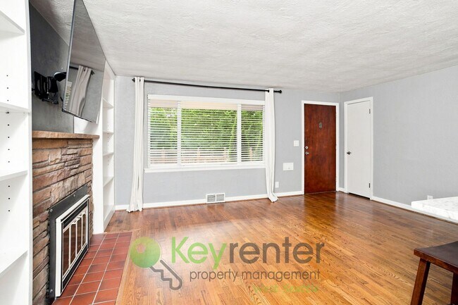 Building Photo - 8835 35th Ave SW