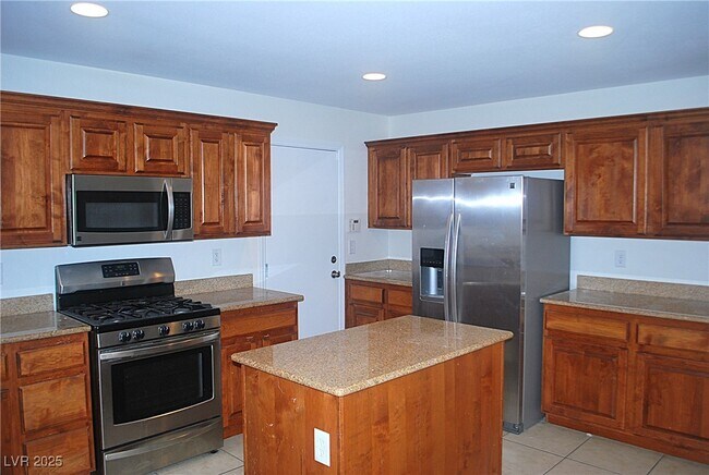 Foto del edificio - 9037 W Victor Creek Ave