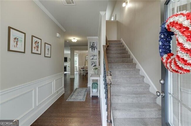Building Photo - 6896 Big Sky Dr