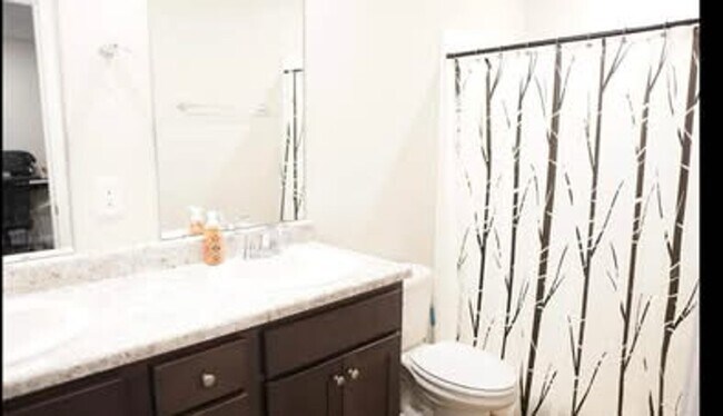 Foto del edificio - Single Family Home in Ocean Springs