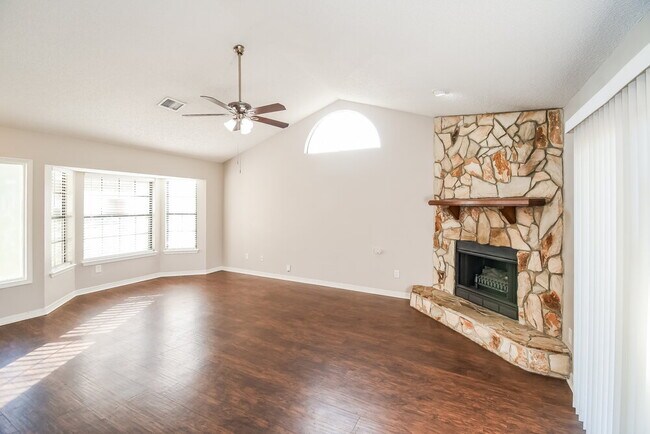 Foto del edificio - 9727 Villiers Dr S