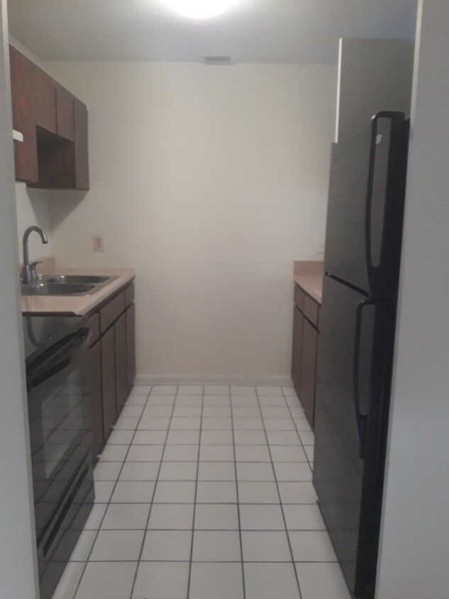 Foto del edificio - 1755 Forest Hill Blvd