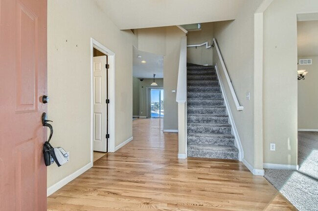 Foto del edificio - 16529 E 99th Way, Commerce City, CO, 80022
