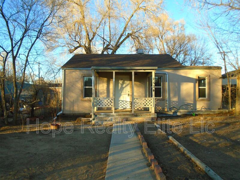 Photo - 2534 East St Vrain - 1