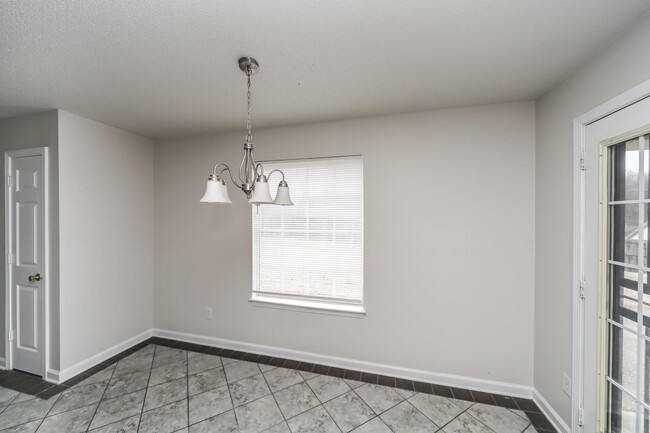 Building Photo - 4560 Cedar Ridge Cove