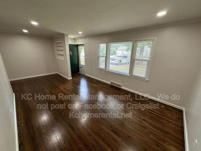 Foto del edificio - 8214 Jarboe St