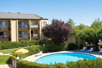 Building Photo - 2450 Lymbery St