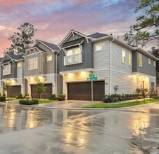 Building Photo - 5214 Amber Sunrise Dr