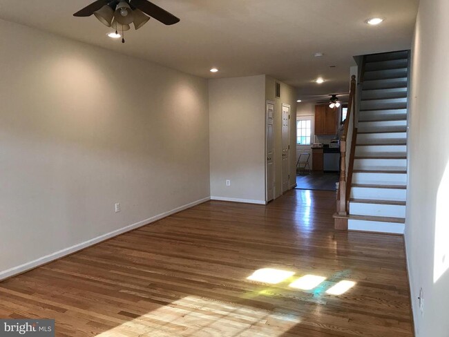 Foto del edificio - 3320 O'Donnell St