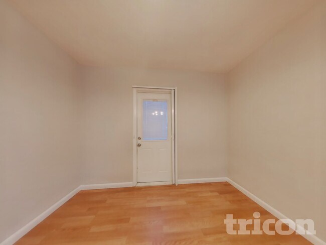 Foto del edificio - 463 Park Ave