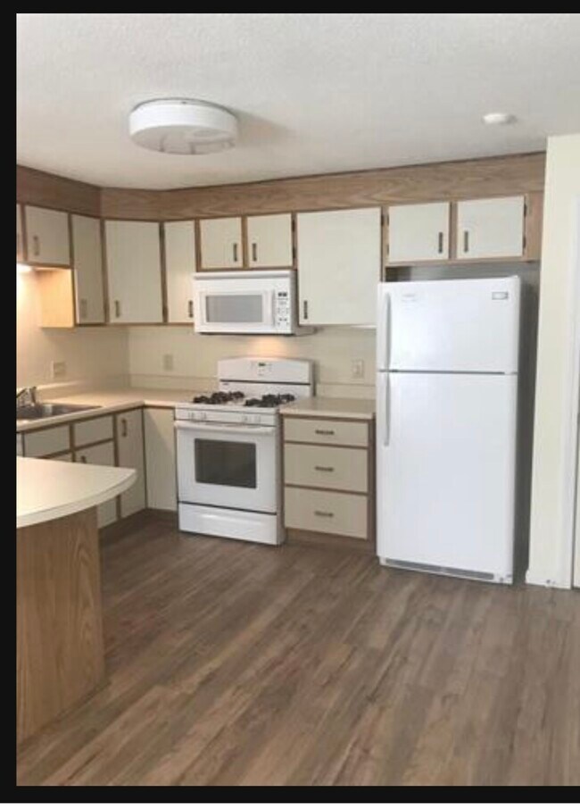 Newer appliances - 3 Knightsbridge