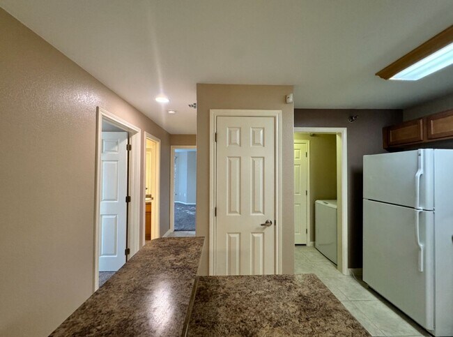 Foto del edificio - Snowden Heights Condominiums