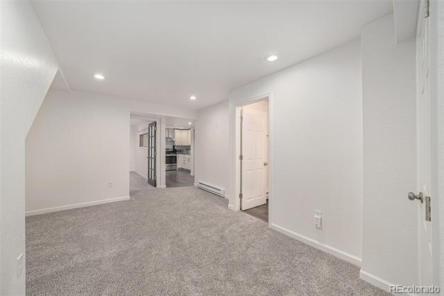 Foto del edificio - 1254 Monarch Dr
