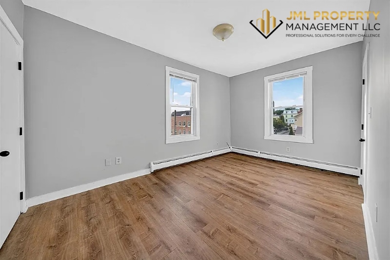 Photo - 130 High St (Fall River, MA)